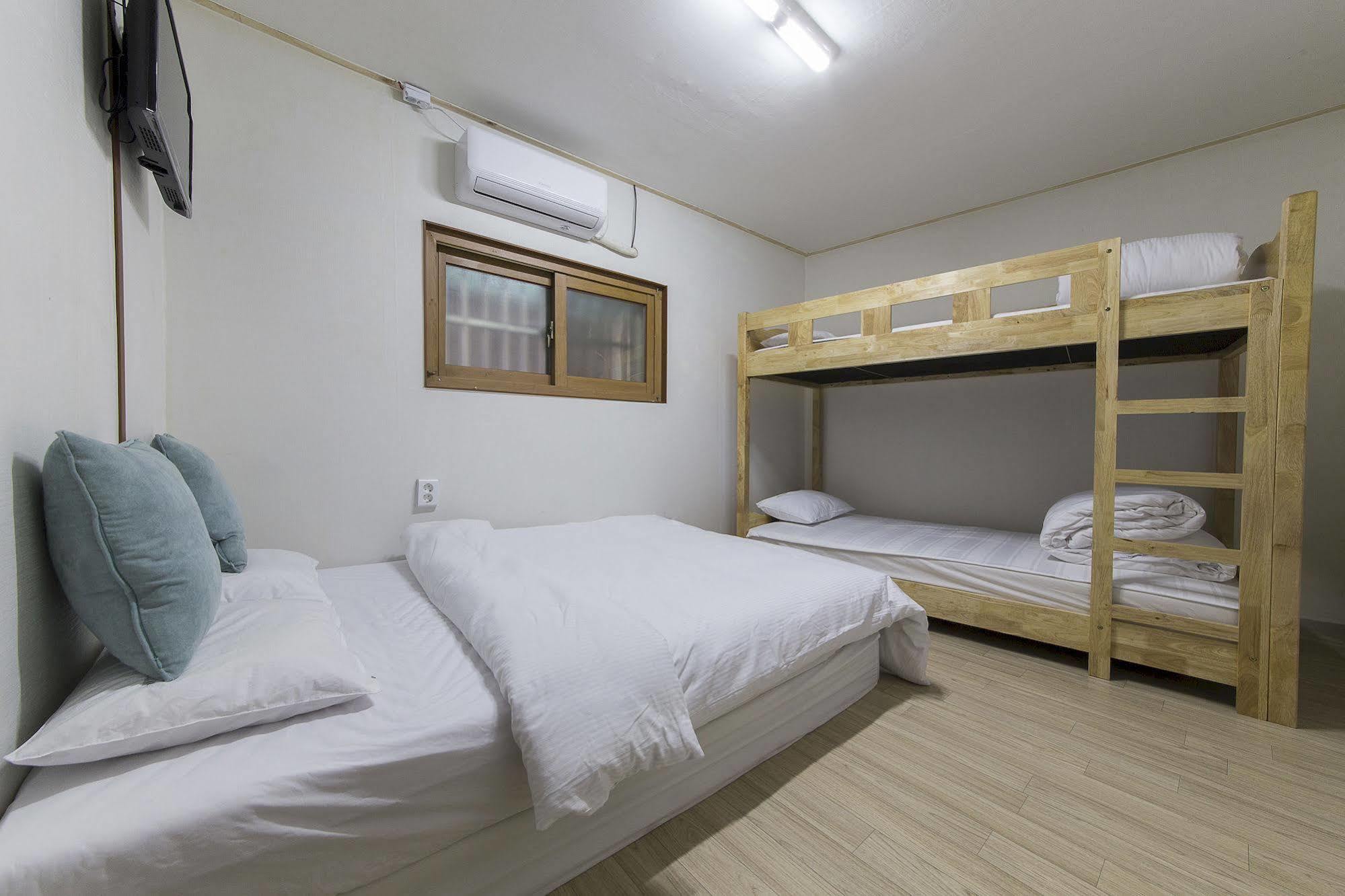 K-Seoul Guesthouse Екстер'єр фото