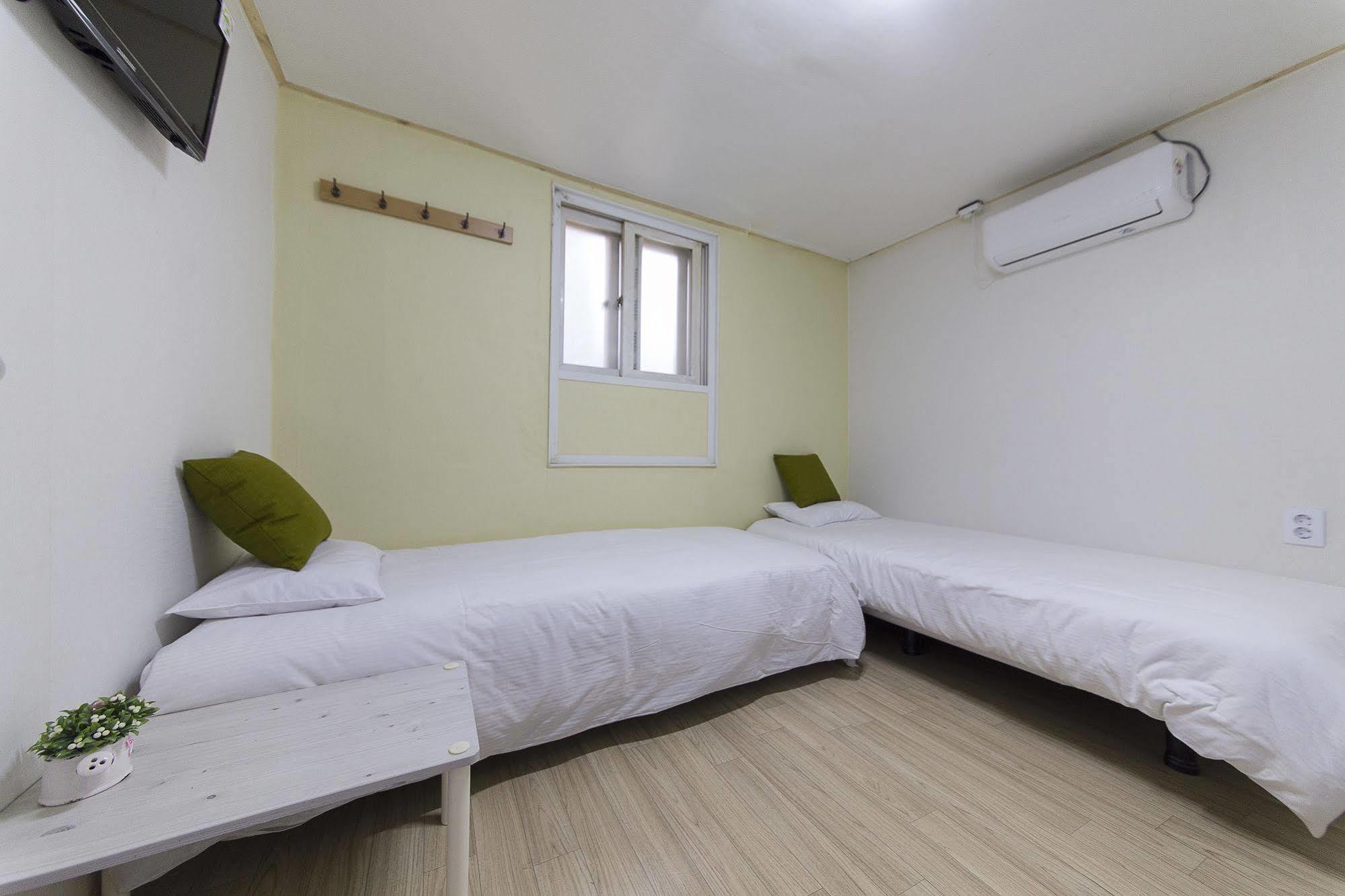 K-Seoul Guesthouse Екстер'єр фото