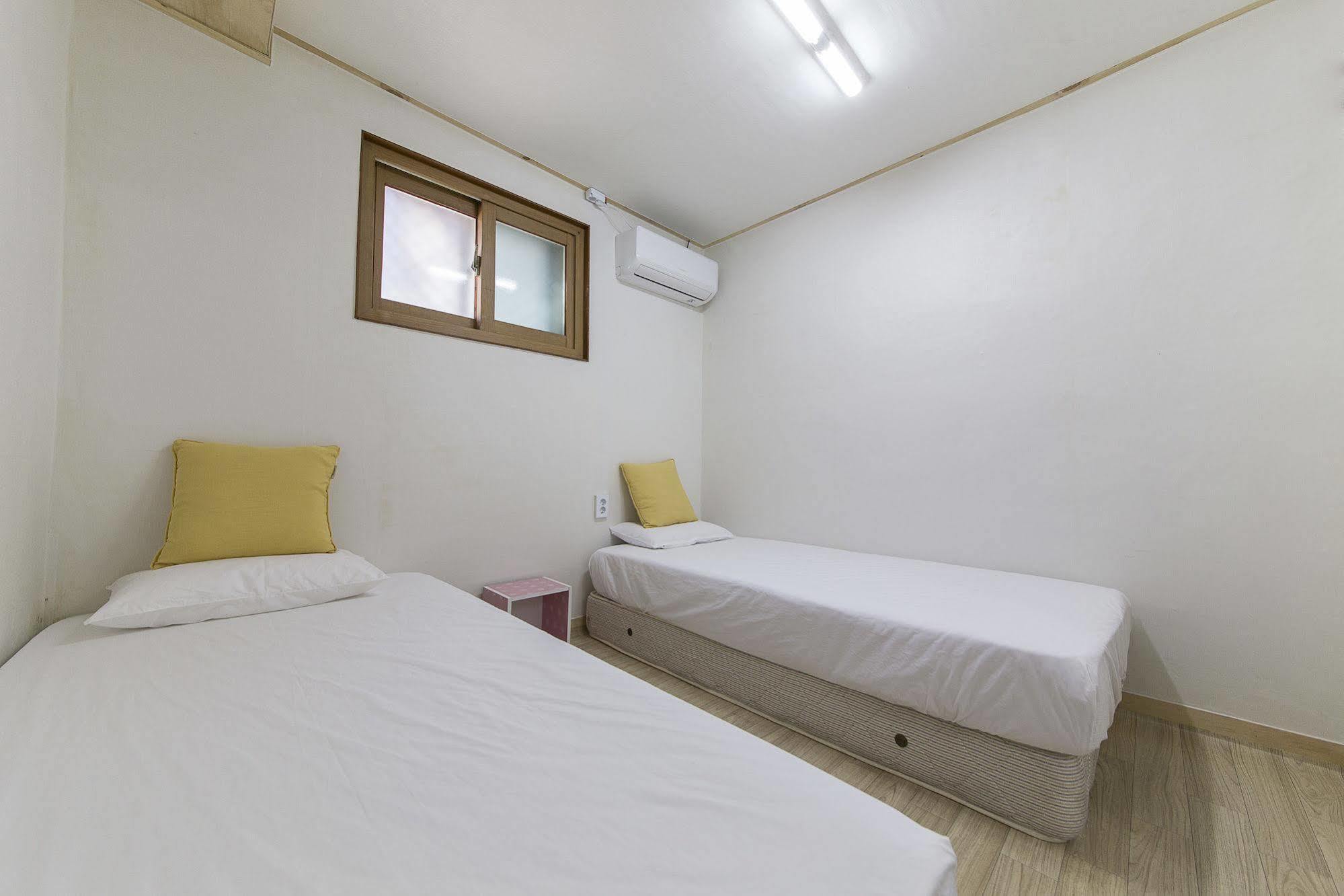 K-Seoul Guesthouse Екстер'єр фото